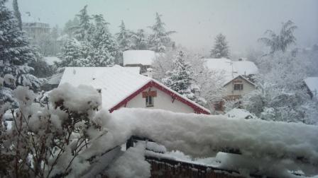 Surprise snowfall of 16cm in Cercedilla